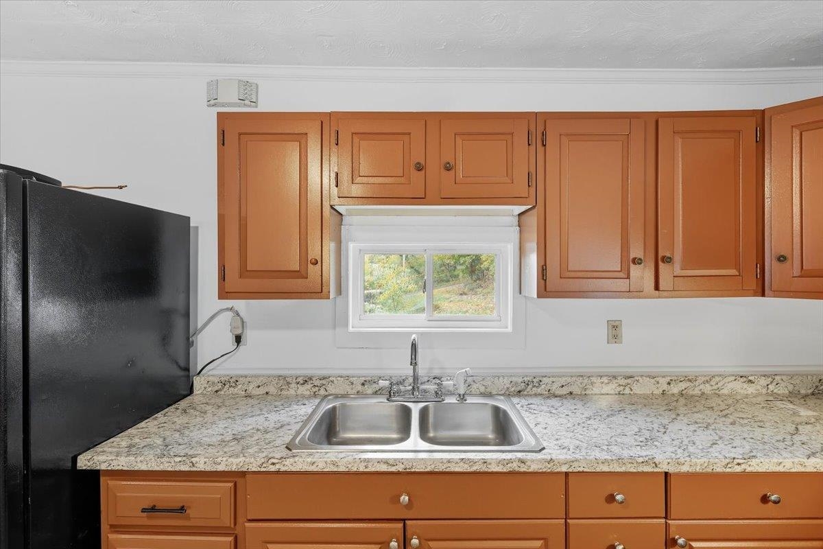 3 Aiken Street Barre, VT 05641 - Photo 13 of 36