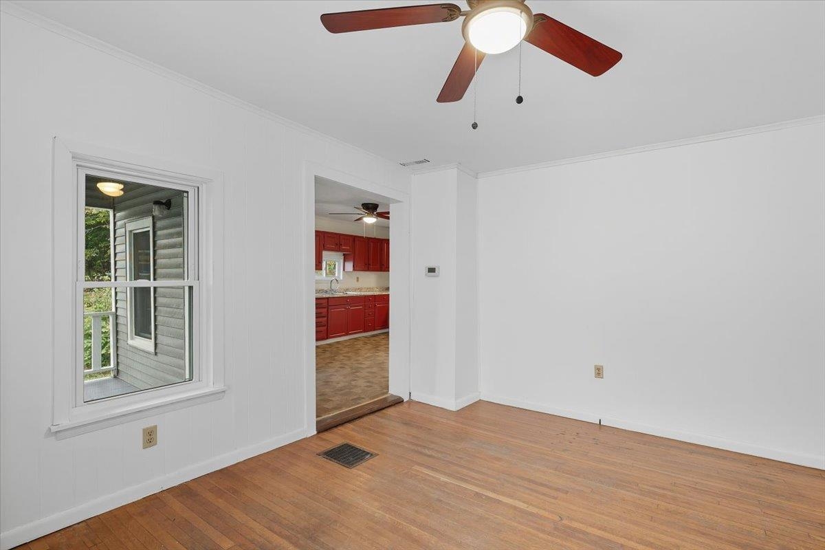 3 Aiken Street Barre, VT 05641 - Photo 16 of 36