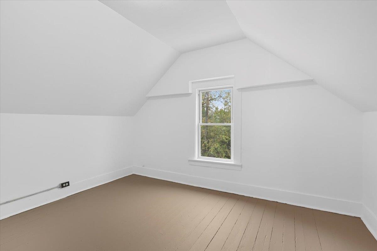 3 Aiken Street Barre, VT 05641 - Photo 25 of 36