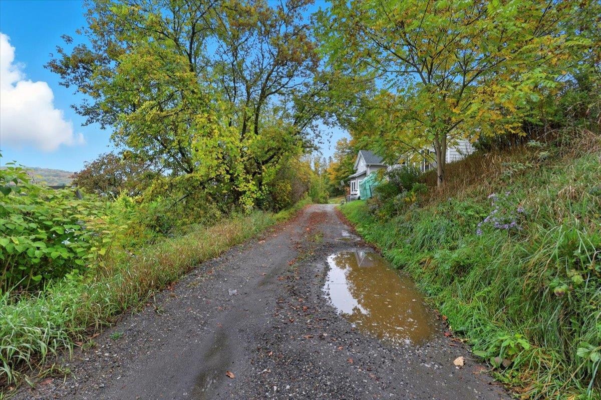 3 Aiken Street Barre, VT 05641 - Photo 9 of 36