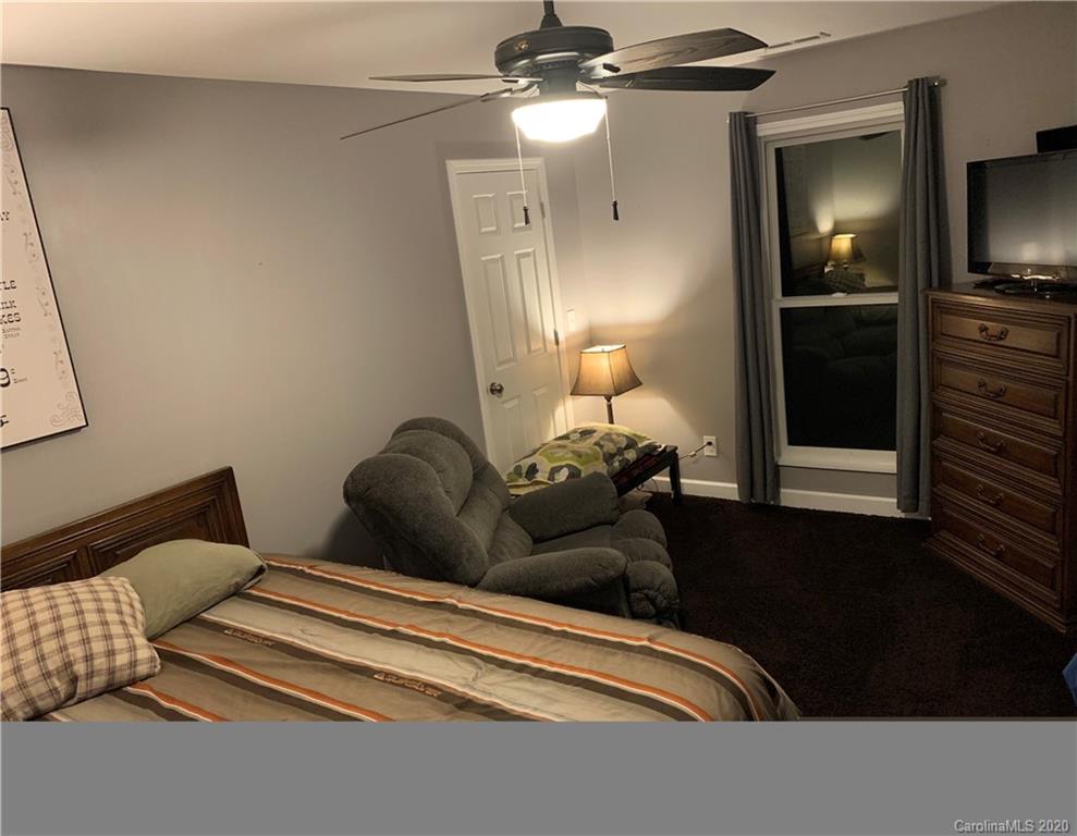103 Mariners Bluff Road York, SC 29745 - Photo 22 of 25 Gallery Image 22