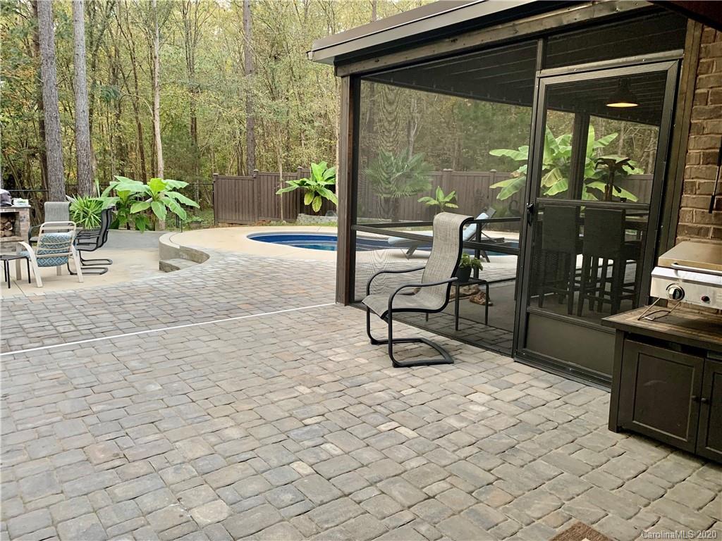 103 Mariners Bluff Road York, SC 29745 - Photo 4 of 25 Gallery Image 4