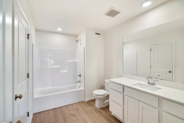 $289,997 | 13089 Carolina Street, Crown Point, IN 46307