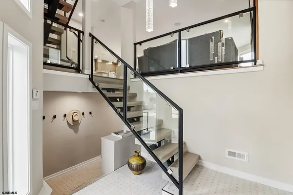 $17,500 | 302 North Nassau Avenue, Margate City, NJ 08402