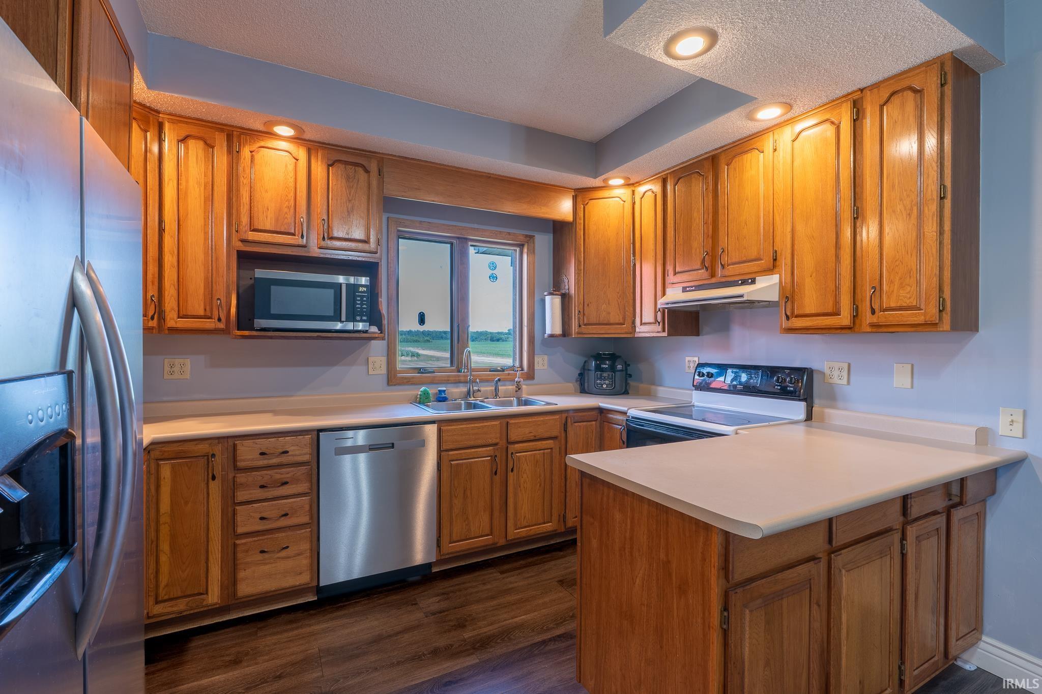 464 West 100 South Rochester, IN 46975 - Photo 9 of 20