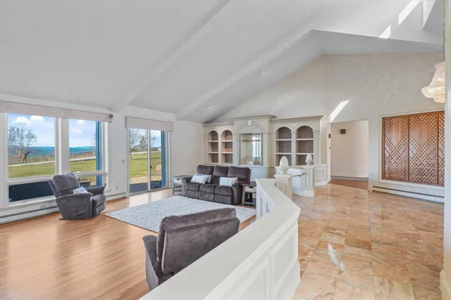 $1,395,000 | 43 Sterling Place, Bow, NH 03304