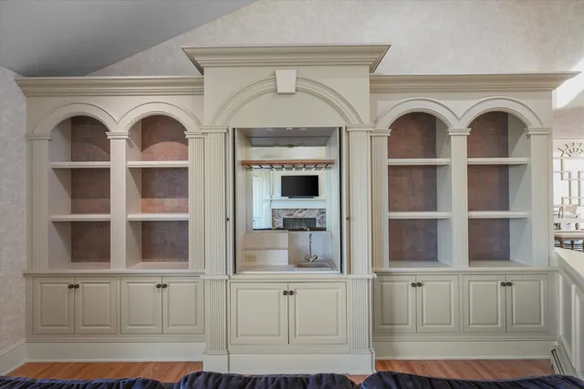 $1,395,000 | 43 Sterling Place, Bow, NH 03304