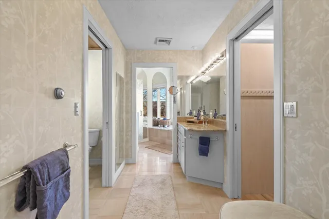 $1,395,000 | 43 Sterling Place, Bow, NH 03304