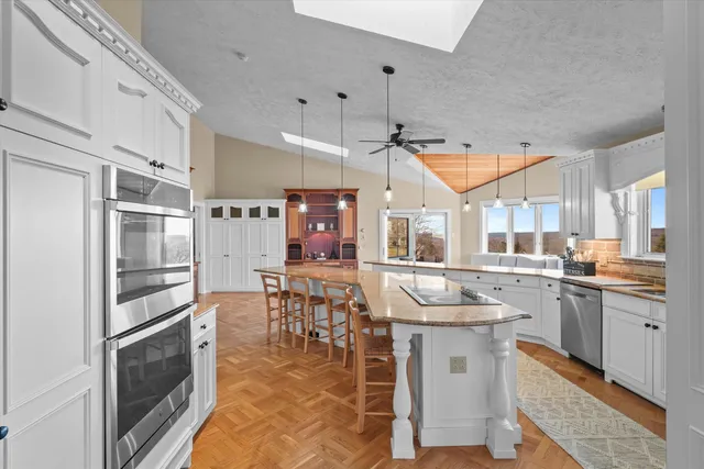 $1,395,000 | 43 Sterling Place, Bow, NH 03304