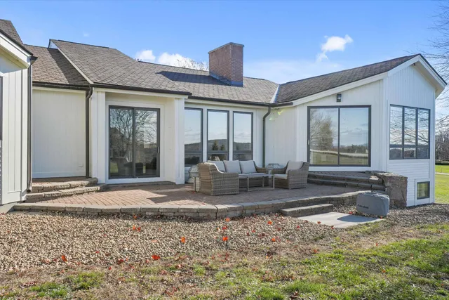 $1,395,000 | 43 Sterling Place, Bow, NH 03304