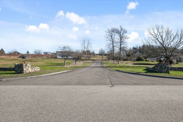 $1,395,000 | 43 Sterling Place, Bow, NH 03304