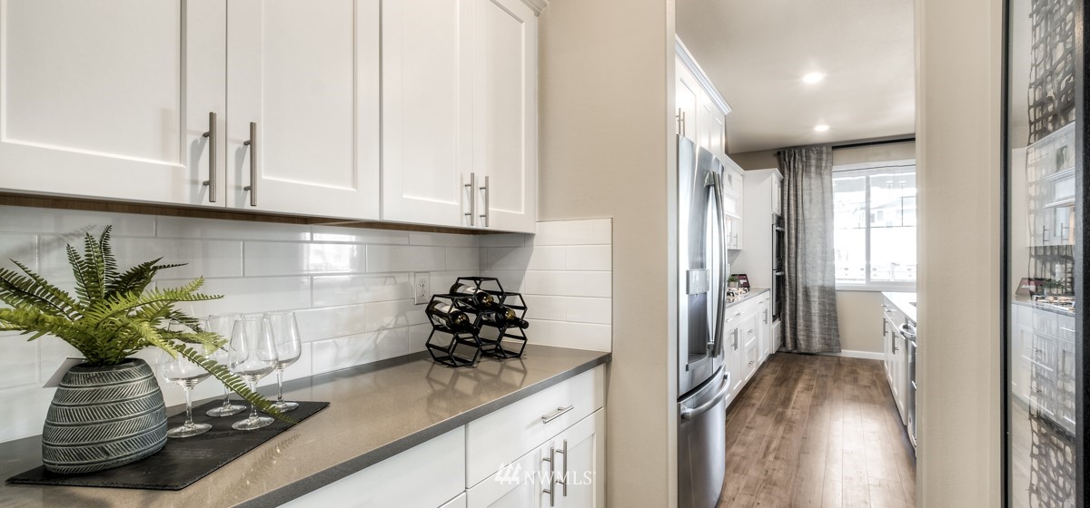 18312 Bellflower Road, Unit 303 Bothell, WA 98012 - Photo 13 of 21