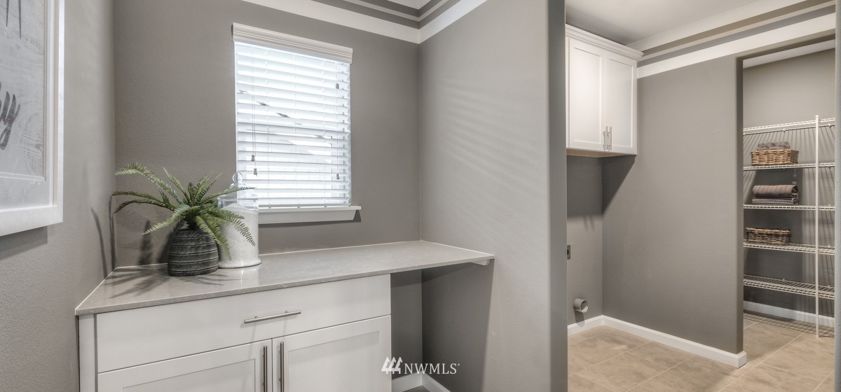 18312 Bellflower Road, Unit 303 Bothell, WA 98012 - Photo 15 of 21