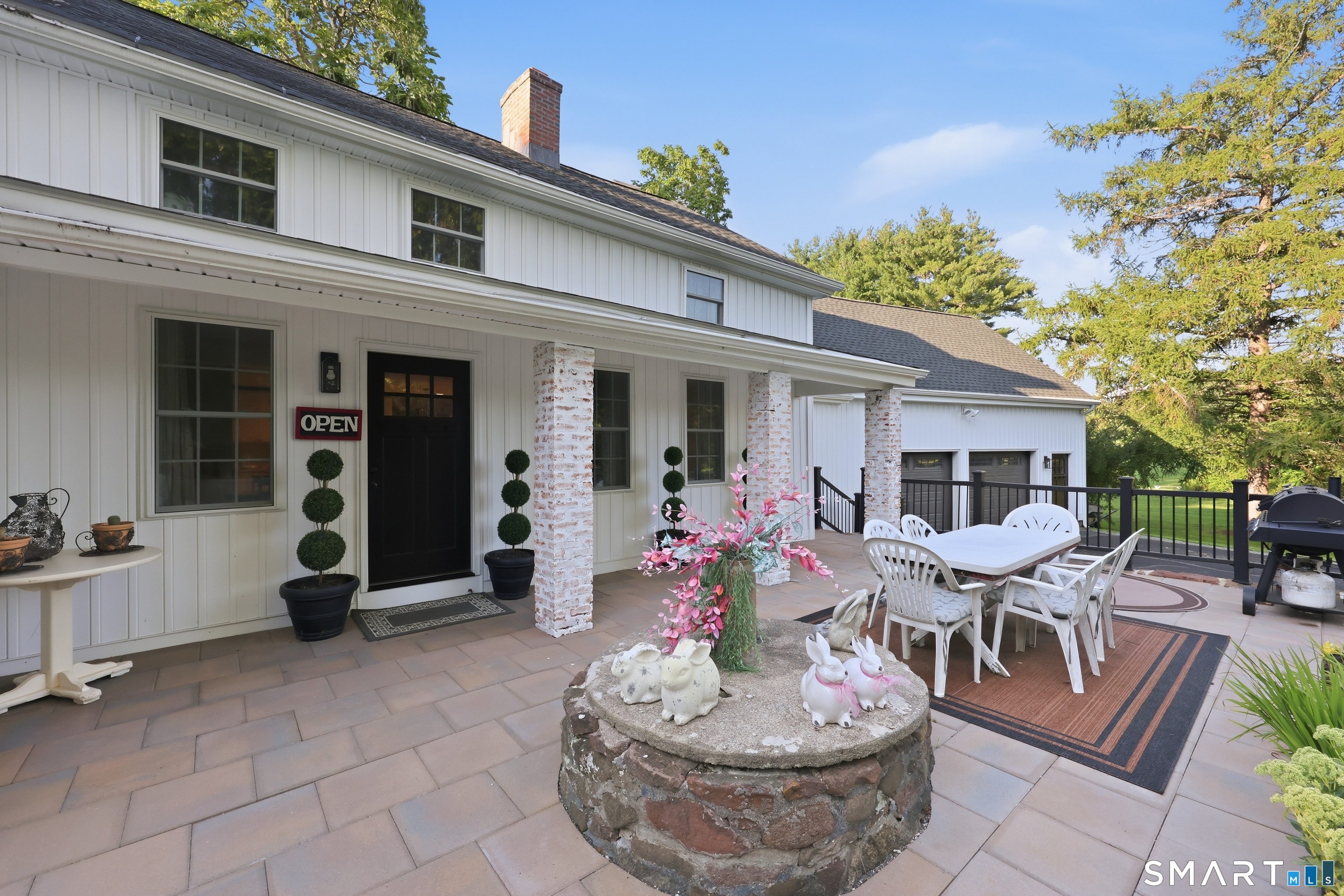 20 Harris Road Avon, CT 06001 - Photo 3 of 40 Gallery Image 3