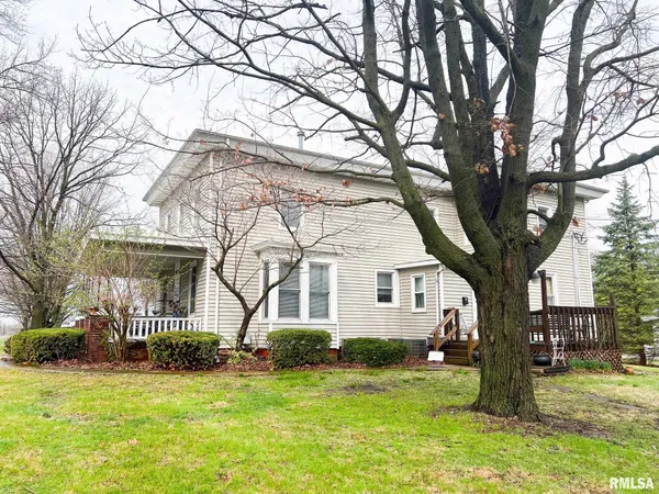 $225,000 | 107 West Hill Street, Eureka, IL 61530