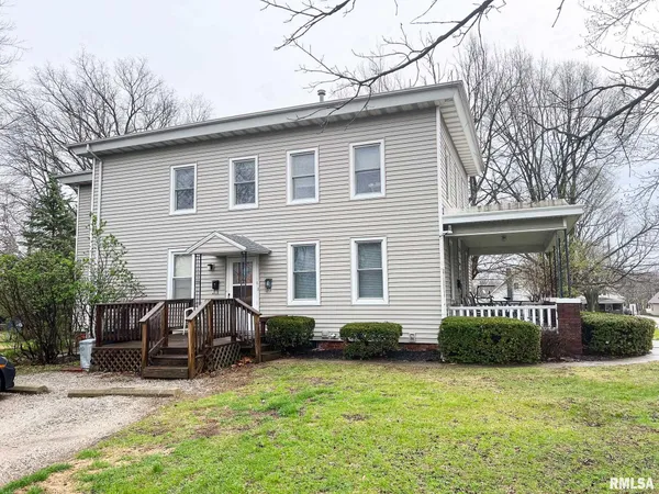 $225,000 | 107 West Hill Street, Eureka, IL 61530