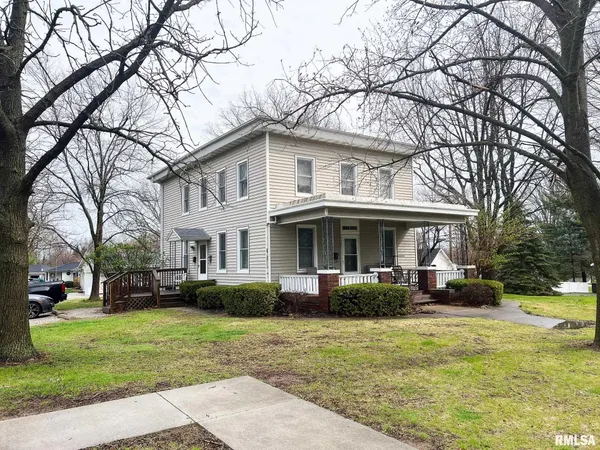 $225,000 | 107 West Hill Street, Eureka, IL 61530