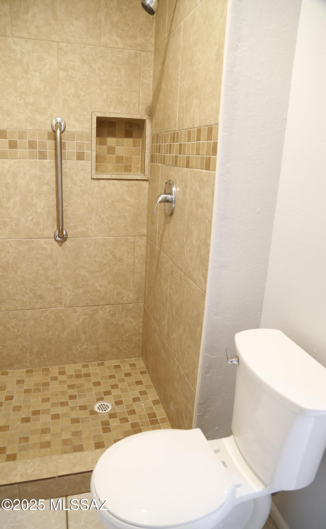 1949 North Swan Road, Unit 25 Tucson, AZ 85712 - Photo 28 of 44 Gallery Image 28