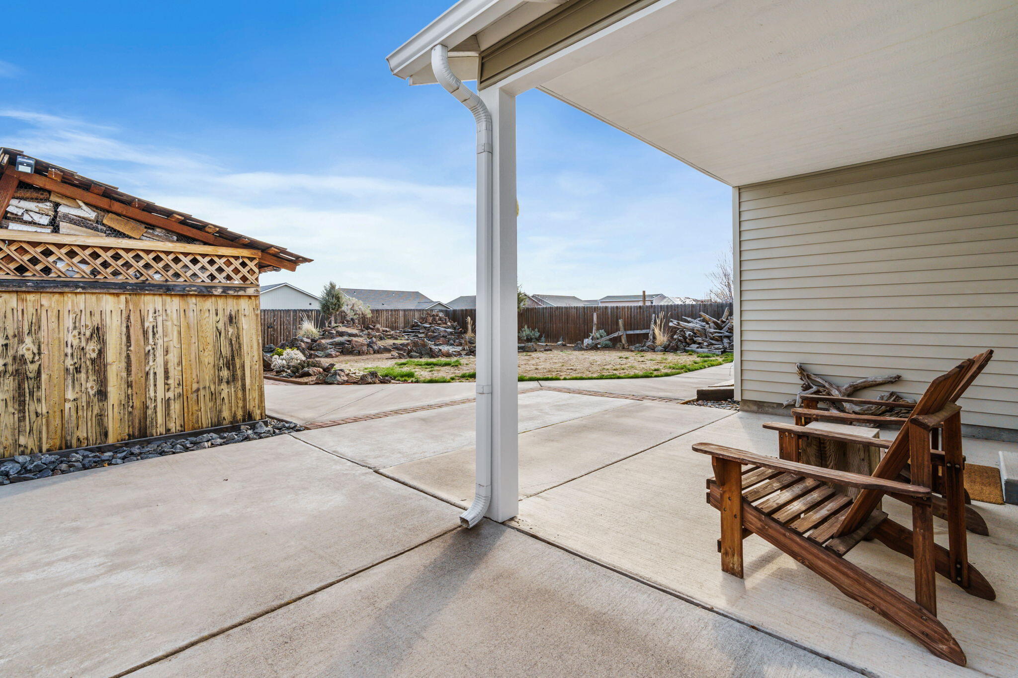 346 Center Ridge Drive Culver, OR 97734 - Photo 19 of 28 2023_04_13_346_center_ridge_dr_culver-23