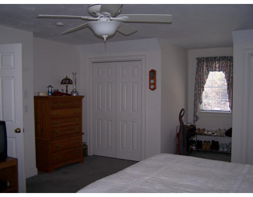 249 Scott Road Oakham, MA 01068 - Photo 13 of 14 Gallery Image 13