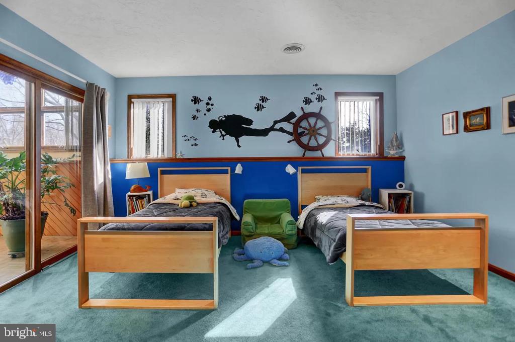 213 Bragg Circle Hanover, PA 17331 - Photo 11 of 25