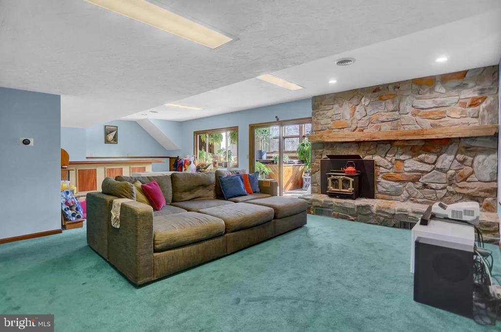 213 Bragg Circle Hanover, PA 17331 - Photo 14 of 25