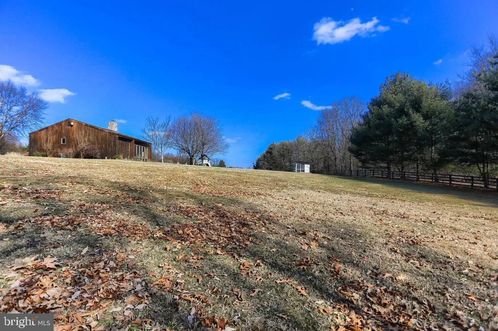 213 Bragg Circle Hanover, PA 17331 - Photo 4 of 25