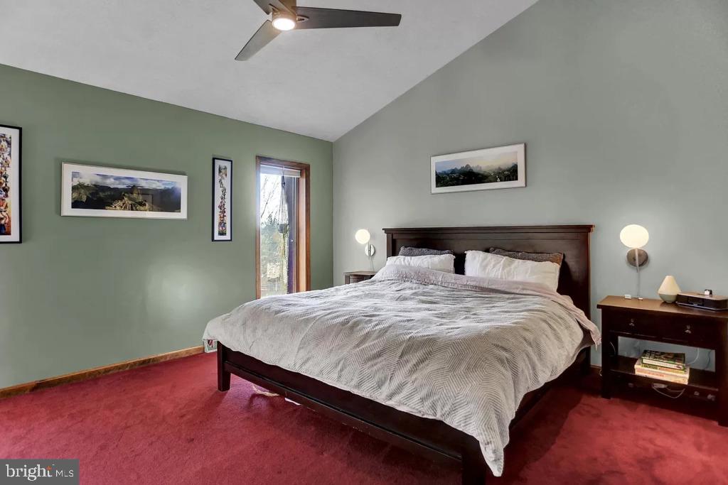 213 Bragg Circle Hanover, PA 17331 - Photo 10 of 25