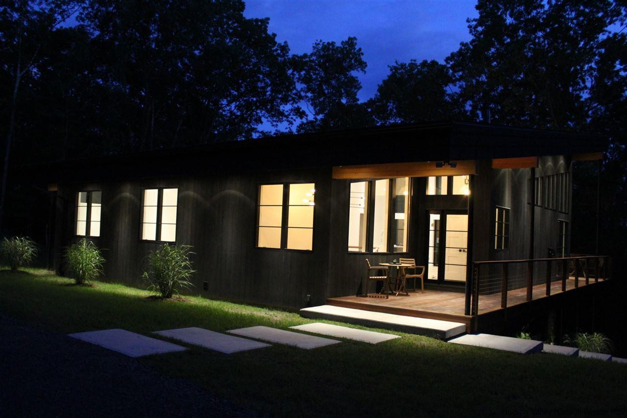 10 Hidden Mountain Stone Ridge, NY 12484 - Photo 4 of 35 a front view of a house with a yard