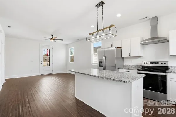 $2,200 | 102 Snyder Court Northeast, Concord, NC 28025