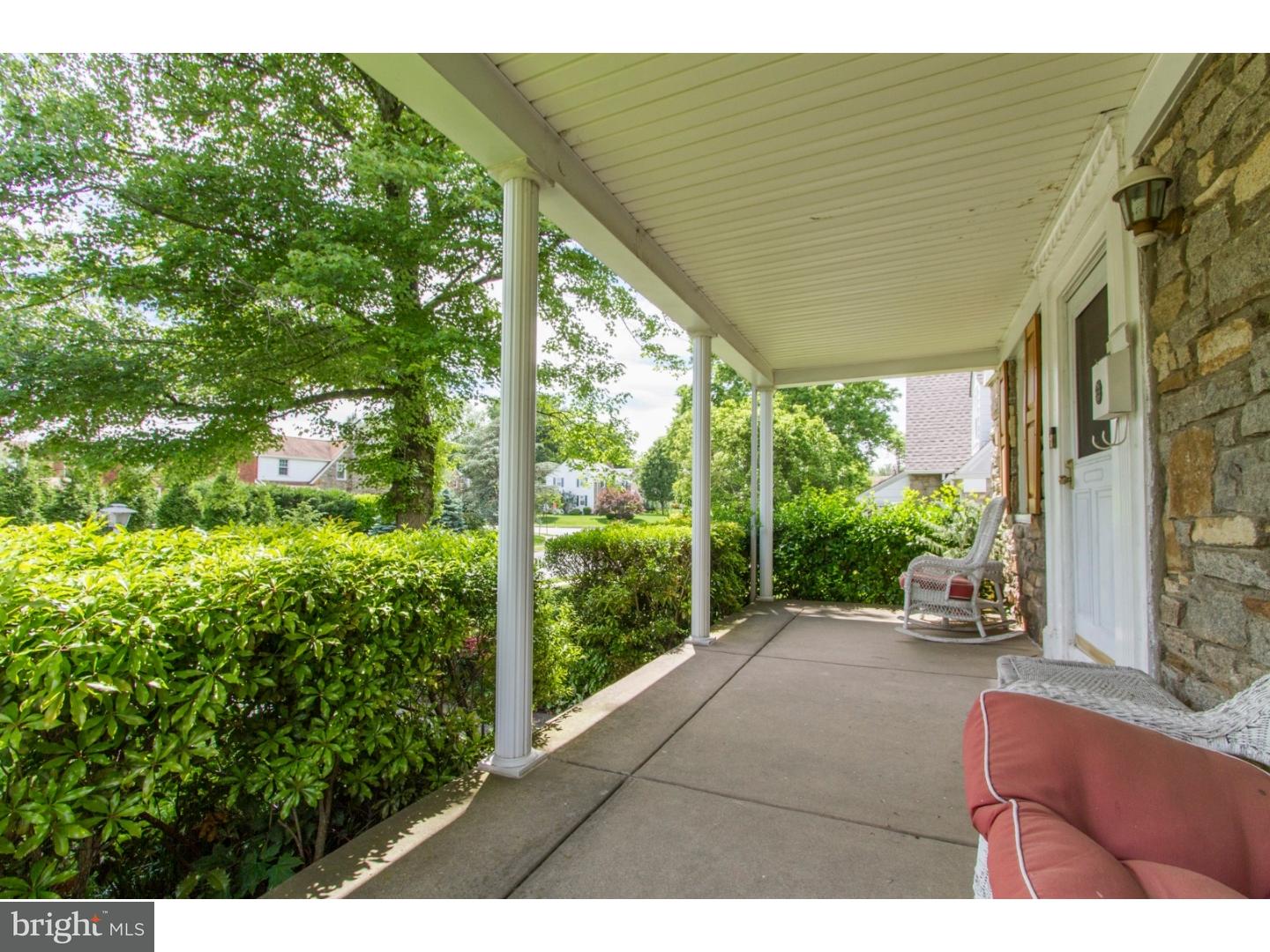 526 Andrew Road Springfield, PA 19064 - Photo 3 of 18 Porch
