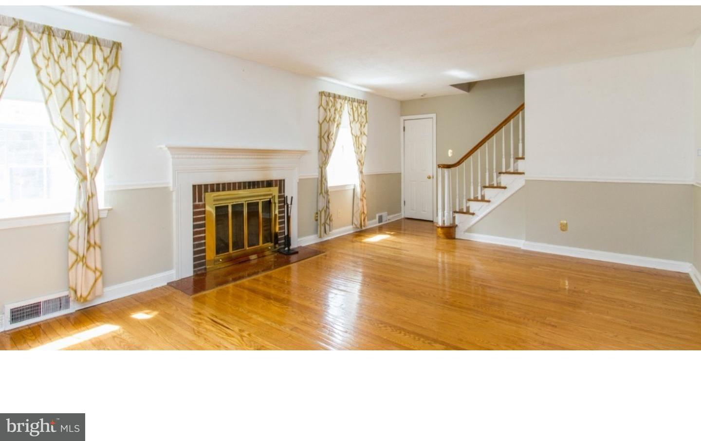 526 Andrew Road Springfield, PA 19064 - Photo 6 of 18 Fireplace