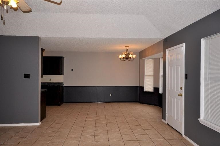 1003 Juneau Avenue Lubbock, TX 79416 - Photo 4 of 10 View into Dining Area