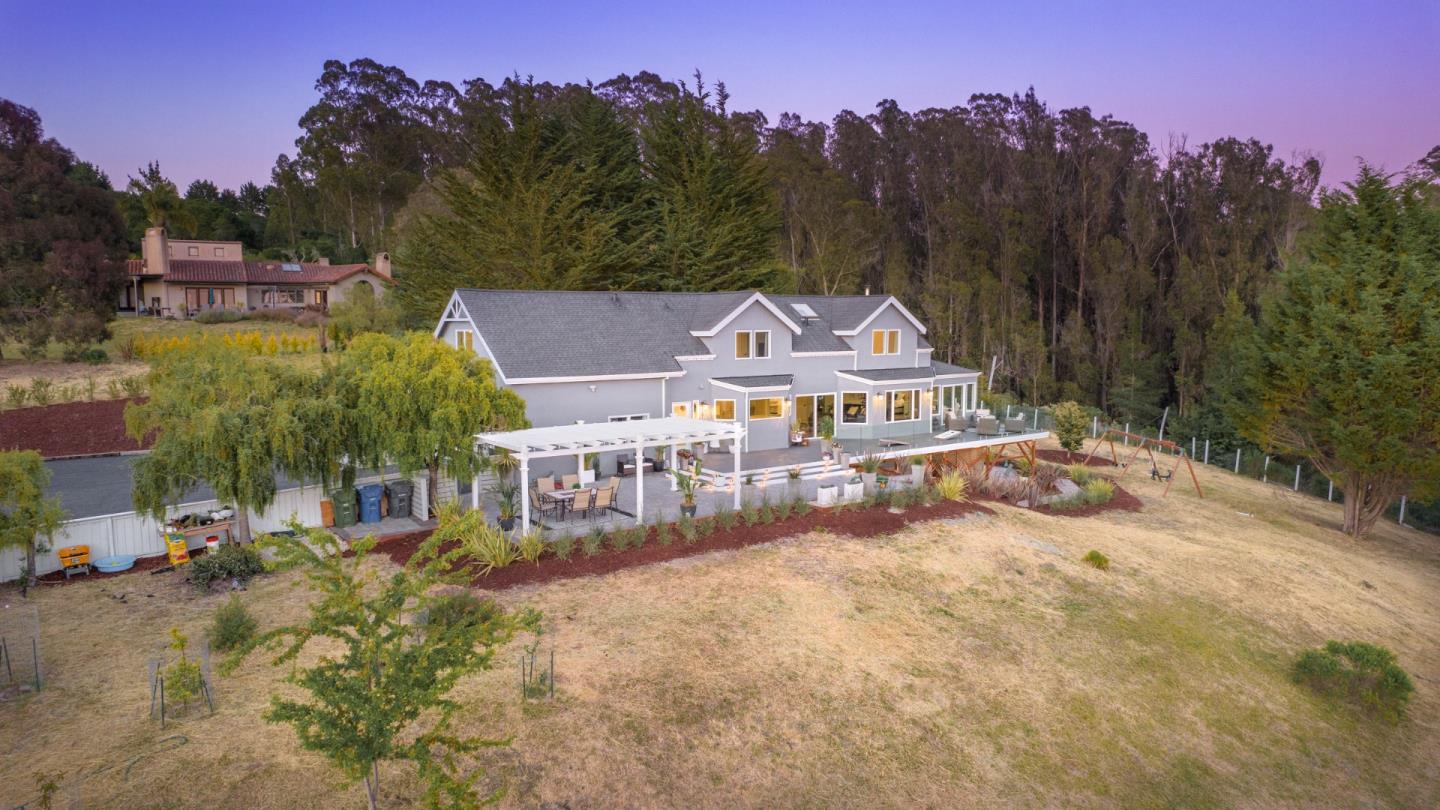 772 Aptos Ridge Circle Watsonville, CA 95076 - Photo 36 of 62 a view of a town with large trees