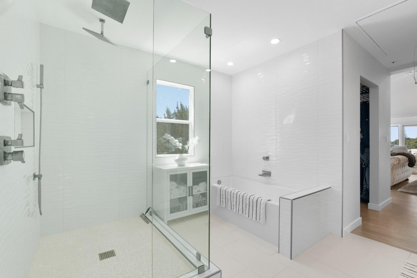 772 Aptos Ridge Circle Watsonville, CA 95076 - Photo 43 of 62 a bathroom with a bathtub and a shower