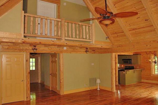 6013 Sunnycrest Road Roanoke, VA 24018 - Photo 4 of 5 Balcony