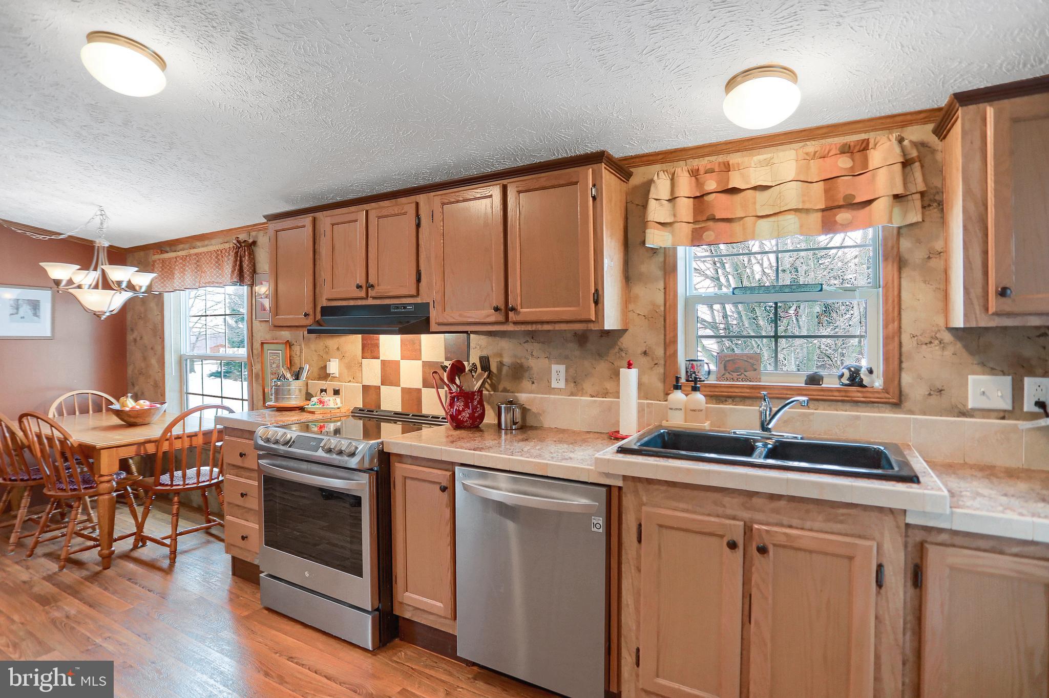 1931 Middle Ridge Road Newport, PA 17074 - Photo 5 of 33 Gallery Image 5