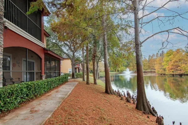 $385,000 | 2217 Tuscany Trace, Unit 10, Palm Harbor, FL 34683