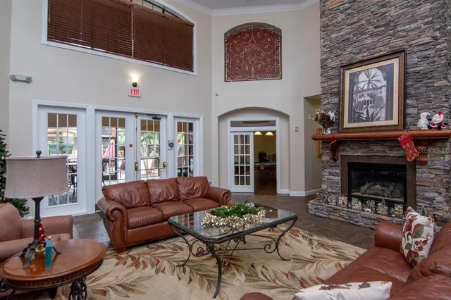 $420,000 | 2217 Tuscany Trace, Unit 10, Palm Harbor, FL 34683