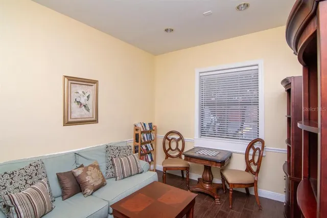 $420,000 | 2217 Tuscany Trace, Unit 10, Palm Harbor, FL 34683