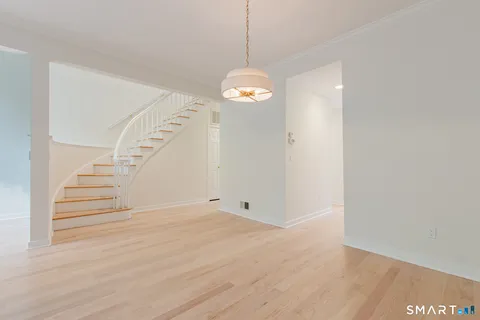 $1,650,000 | 50 Hale Lane, Unit 50, Darien, CT 06820