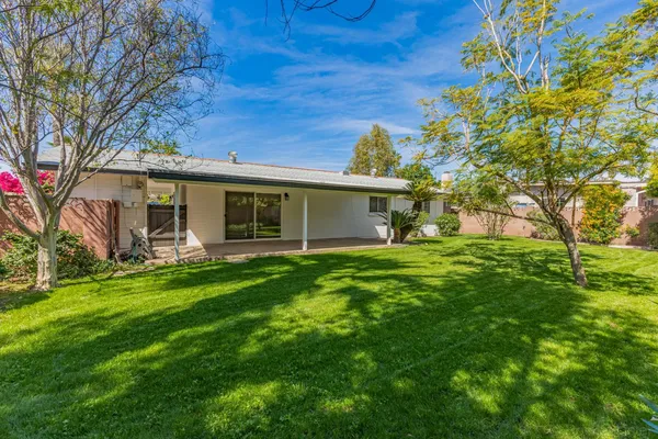 $2,350 | 6631 North 12th Place, Phoenix, AZ 85014