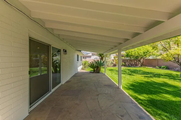 $2,350 | 6631 North 12th Place, Phoenix, AZ 85014