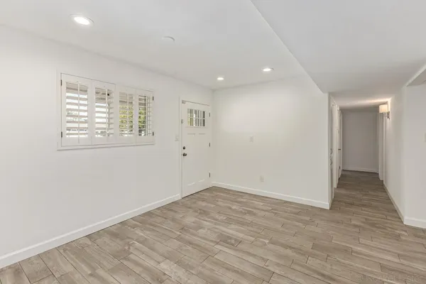 $2,350 | 6631 North 12th Place, Phoenix, AZ 85014