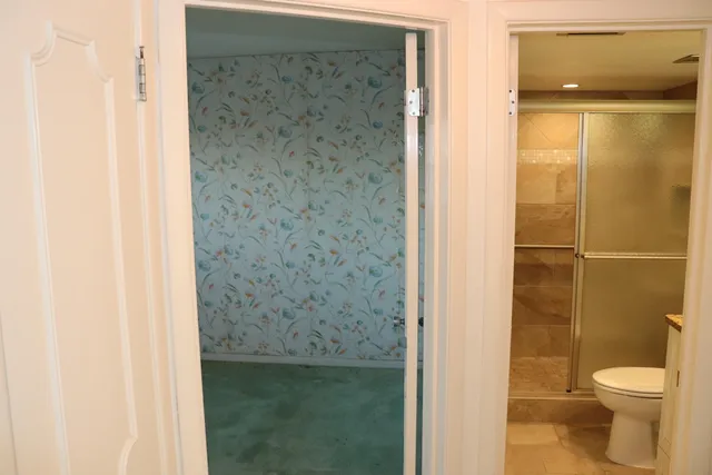 an empty room with window