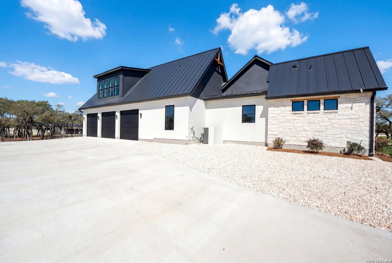34793 High Gate Road Bulverde, TX 78163 - Photo 50 of 50 a front view of a house with a yard