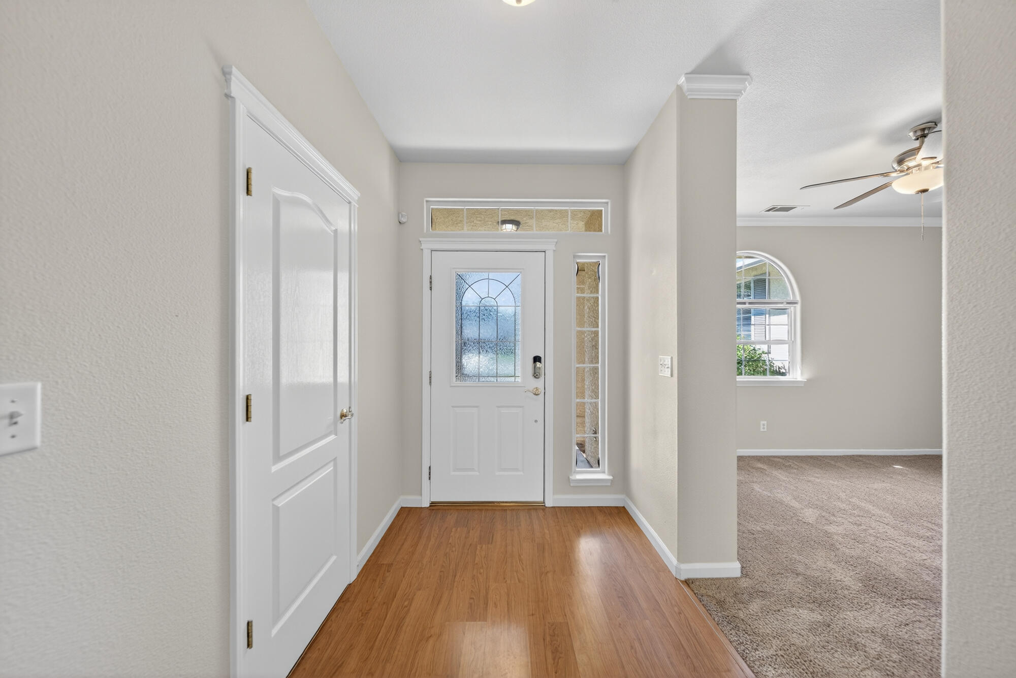 647 Olympic Street Redding, CA 96003 - Photo 27 of 39 647 Olympic St., Redding-09