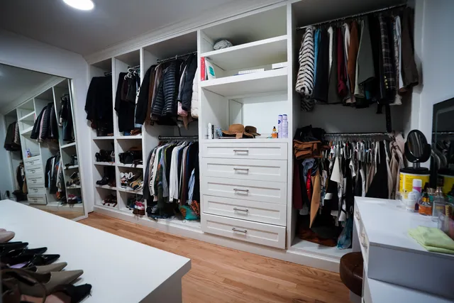 $900,000 | 124 Wyndover Lane, Stamford, CT 06902