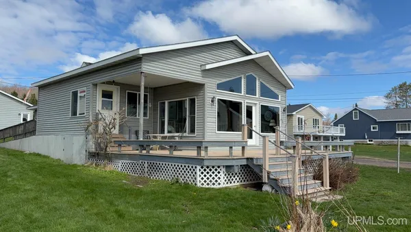 $425,000 | 42720 Lakeshore Drive, Chassell, MI 49916