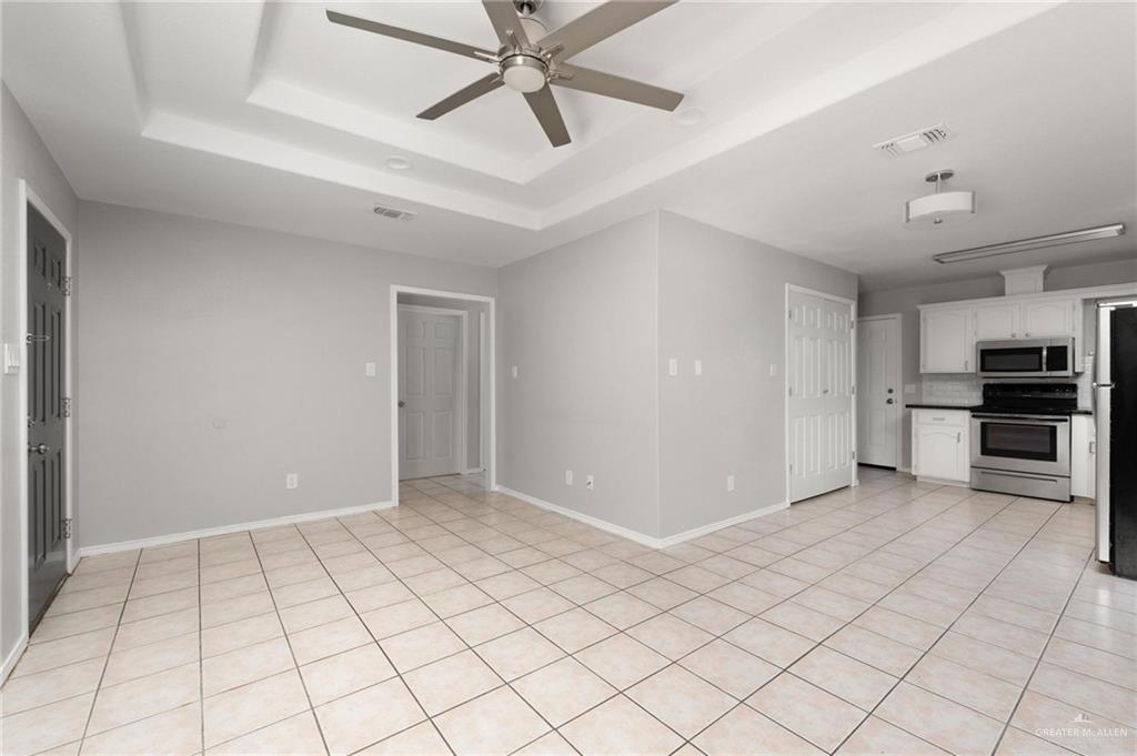 3505 Amando Street, Unit 3 Edinburg, TX 78539 - Photo 3 of 17 a view of an empty room with a window